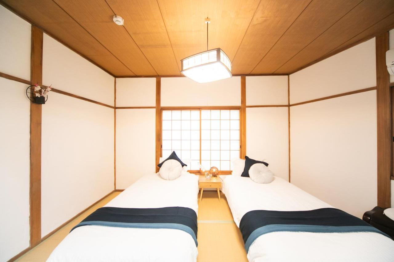 Very Convenient To Kyosera Dome Osaka Exterior photo
